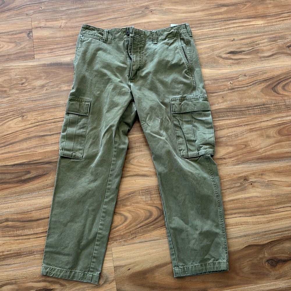 Banana Republic green cargo pants